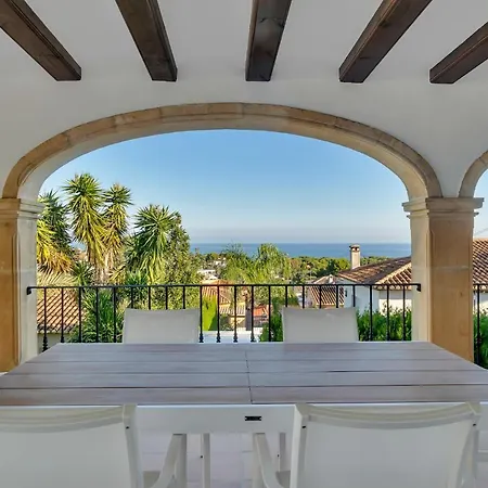 Pura Vida Villa Denia